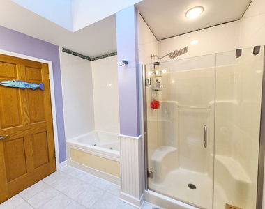 5831 W 109th Street - Photo Thumbnail 20