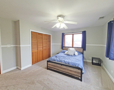 5831 W 109th Street - Photo Thumbnail 22