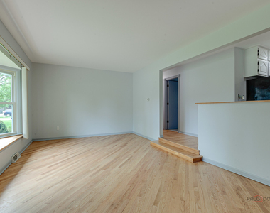 2508 Highland Drive - Photo Thumbnail 3