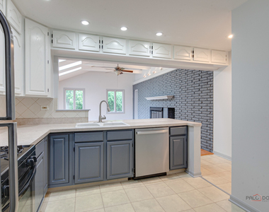 2508 Highland Drive - Photo Thumbnail 17