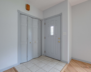 2508 Highland Drive - Photo Thumbnail 2