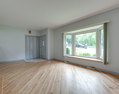 2508 Highland Drive - Photo Thumbnail 4
