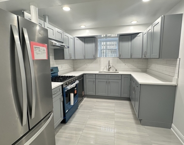 5226 N Bernard Street - Photo Thumbnail 5
