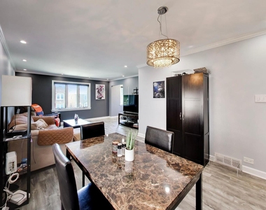 5016 N Mango Avenue - Photo Thumbnail 4