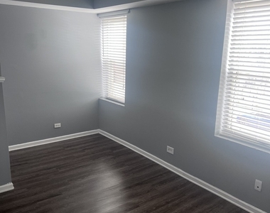 4909 W 14th Street - Photo Thumbnail 11