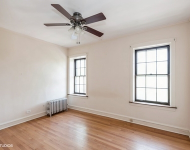 6885 N Overhill Avenue - Photo Thumbnail 8