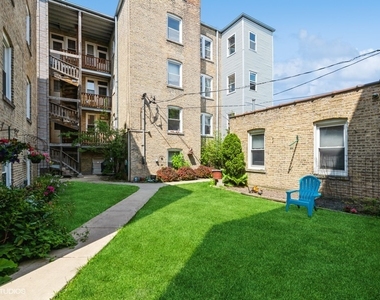 6885 N Overhill Avenue - Photo Thumbnail 11