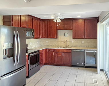 905 Abingdon Court - Photo Thumbnail 1