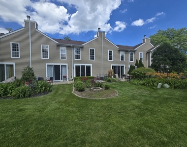 1264 Cranbrook Drive - Photo Thumbnail 17