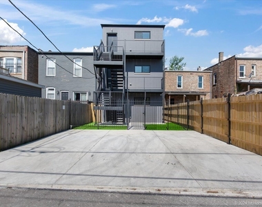 6517 S Drexel Avenue - Photo Thumbnail 16