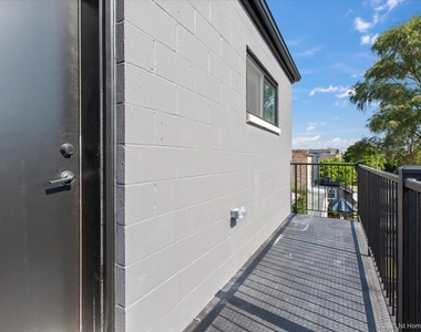 6517 S Drexel Avenue - Photo Thumbnail 14