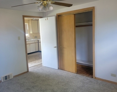 13943 S State Street - Photo Thumbnail 7