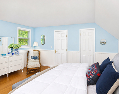 915 N Pine Avenue - Photo Thumbnail 19