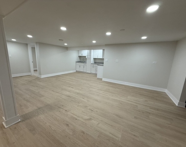 1s526 Nimitz Road - Photo Thumbnail 7