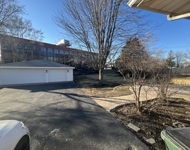 1s526 Nimitz Road - Photo Thumbnail 14