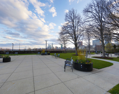 155 N Harbor Drive - Photo Thumbnail 25