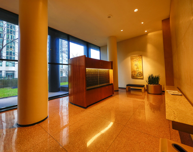 155 N Harbor Drive - Photo Thumbnail 16