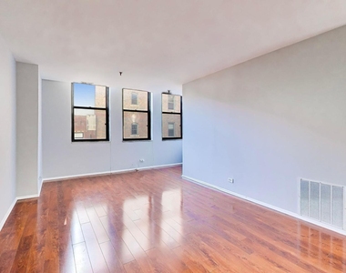 740 S Federal Street - Photo Thumbnail 8