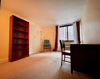 1221 N Dearborn Street - Photo Thumbnail 25