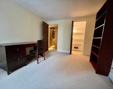 1221 N Dearborn Street - Photo Thumbnail 26