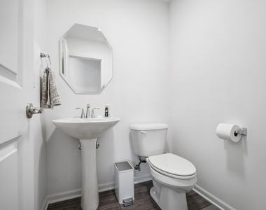 1034 Atterberg Road - Photo Thumbnail 11