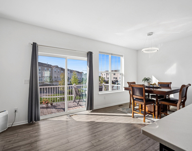 1034 Atterberg Road - Photo Thumbnail 10
