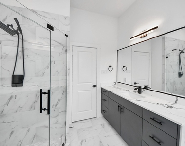 2709 Dennis Street - Photo Thumbnail 34