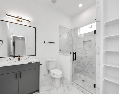 2709 Dennis Street - Photo Thumbnail 26