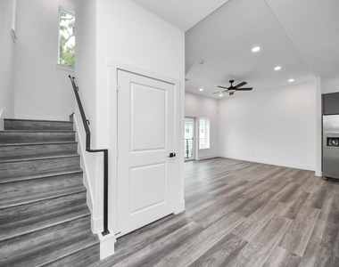 2709 Dennis Street - Photo Thumbnail 25