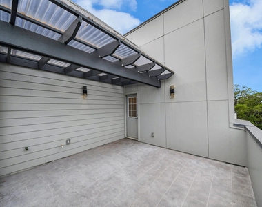 2709 Dennis Street - Photo Thumbnail 44