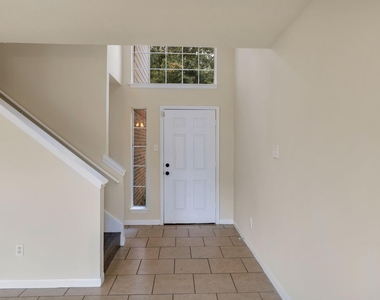 7622 Jonathon Court - Photo Thumbnail 2