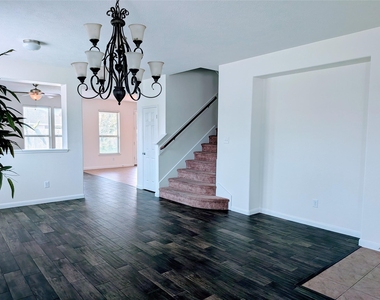 1615 Bel Riposo Lane - Photo Thumbnail 6