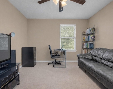 1615 Bel Riposo Lane - Photo Thumbnail 14