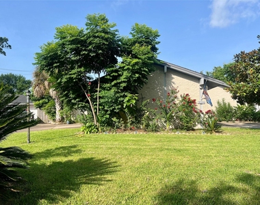 18326 Cape Bahamas Lane - Photo Thumbnail 26
