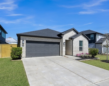 1123 Five T Lane - Photo Thumbnail 2