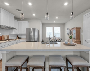 1123 Five T Lane - Photo Thumbnail 16