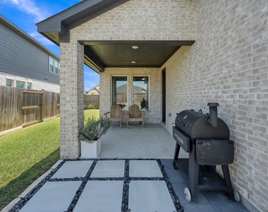 1123 Five T Lane - Photo Thumbnail 34
