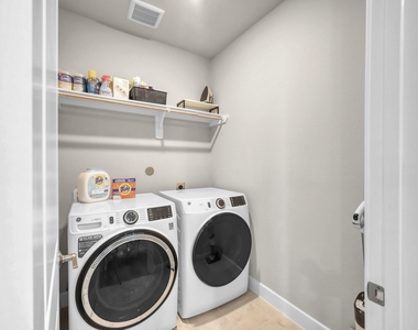 1123 Five T Lane - Photo Thumbnail 19
