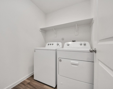 10315 Malta Trace Drive - Photo Thumbnail 38