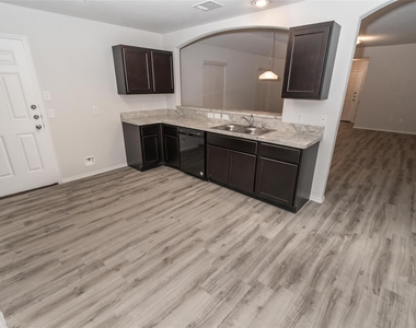 24231 Paresi Court - Photo Thumbnail 2