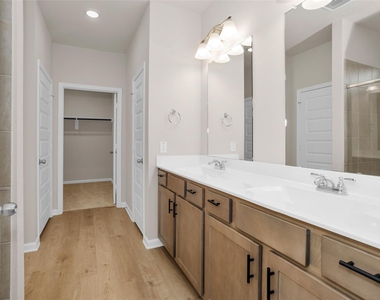 9749 Enclave Ridge Road - Photo Thumbnail 18