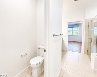 42723 Valley Brooks Street - Photo Thumbnail 16