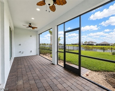 42723 Valley Brooks Street - Photo Thumbnail 19