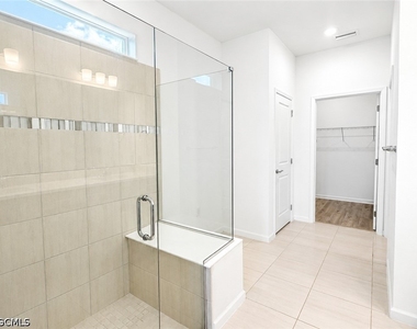42723 Valley Brooks Street - Photo Thumbnail 15