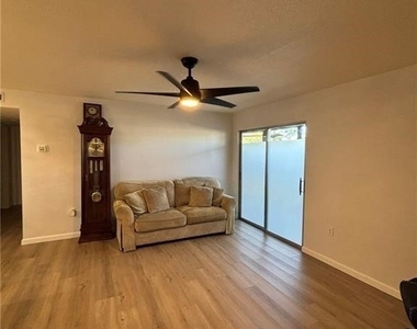 5713 Foxlake Drive - Photo Thumbnail 2