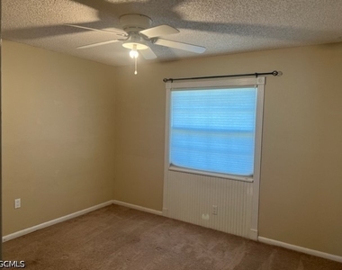 8174 Winged Foot Drive - Photo Thumbnail 9