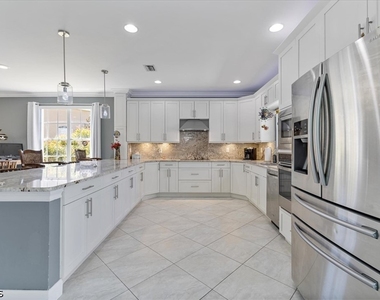 13870 Silver Lake Court - Photo Thumbnail 24