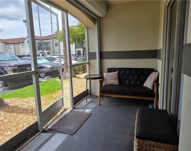 3419 Winkler Avenue - Photo Thumbnail 16
