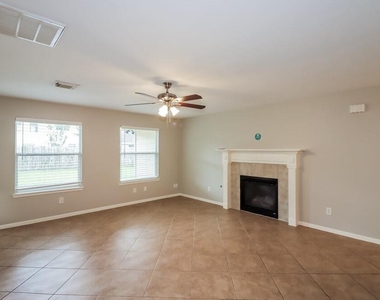 2427 Ranch Hollow Court - Photo Thumbnail 2