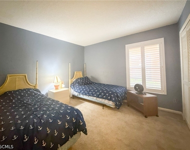 6136 Whiskey Creek Drive - Photo Thumbnail 10